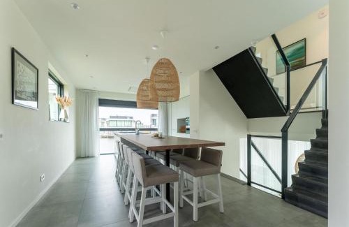 Arnemuiden House | Villa with private pool on the Veerse Meer