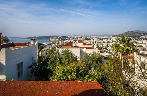 Bodrum City Center Villa | Villa with Private Pool and Lovely View in Bodrum