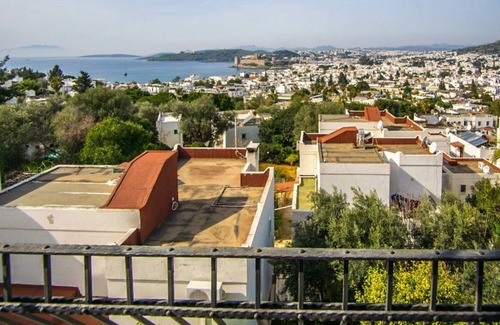 Bodrum City Center Villa | Villa with Private Pool and Lovely View in Bodrum