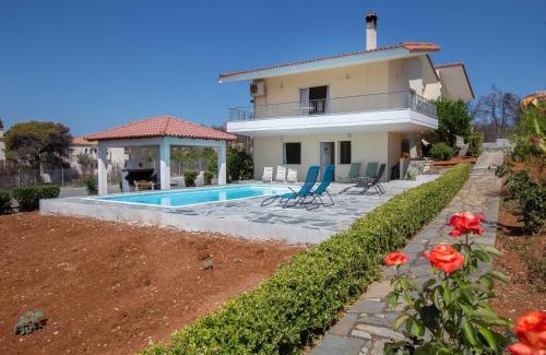 Theologos Villa | Villa with Private S Pool-Theologos by GHH