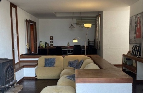Marina Manresa Ski Chalet | Villa with sea views ideal for families, 5 minutes from the beach!