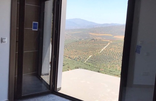 Riogordo Villa | Villa with stunning panoramic views 30min fr Malaga airport -Wheelchair friendly