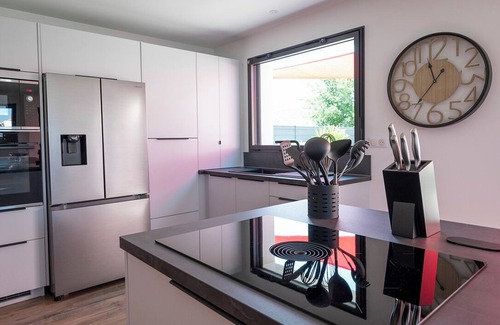 Les Mathes House | Villa with swimming pool in a secure residence LES MATHES