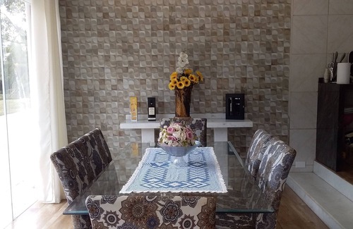 Peruibe House | Villa with swimming pool, barbecue and lots of greenery, close to the beach