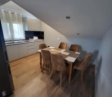 Lezhe Apartment | Villa Xhovi 2