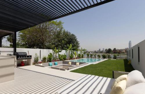 Dubai House | Villa Zalex Springs 14 Luxury Living with Private Pool