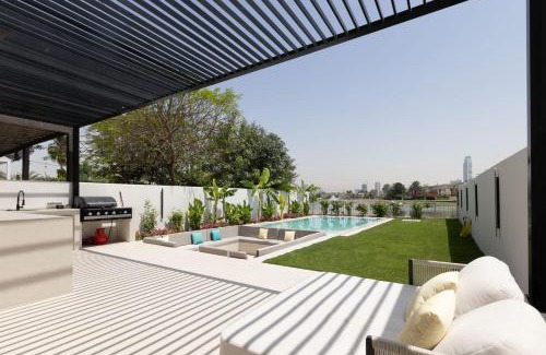 Dubai House | Villa Zalex Springs 14 Luxury Living with Private Pool