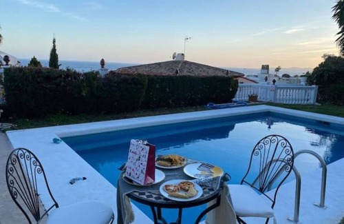 Benalmadena Costa Apartment | Villa Zebra with sea views from every room!