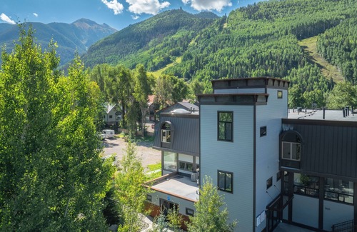Telluride Apartment | Village Hideaway - Telluride convenience steps to skiing and downtown!