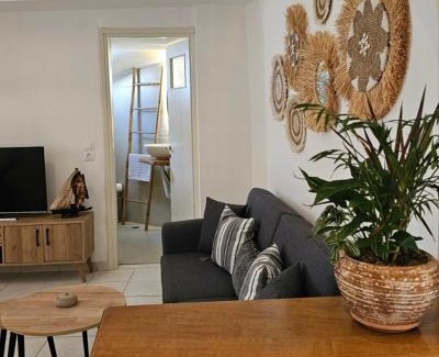 Sikinos Apartment | Village House