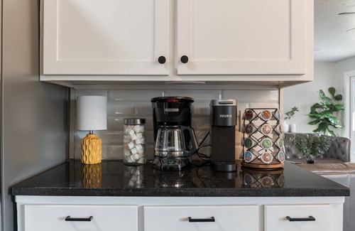 Central Oklahoma City House | Village Luxe 5BR plus Bunk Room Sleeps 14