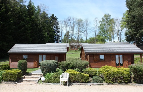 Aydat Ski Chalet | village of 14 cottages in comfortable chalets