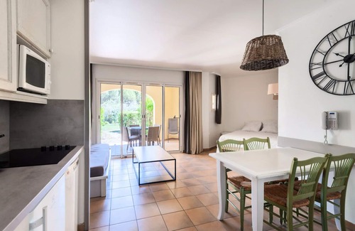 Pont Royal Apartment | Village Pont Royal in Provence - maeva Home - Studio 5 people - Selection