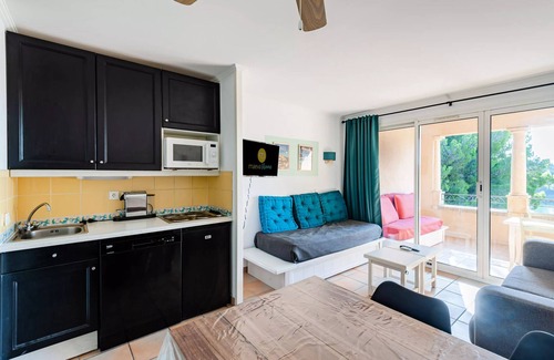 Pont Royal Apartment | Village Pont Royal in Provence - maeva Home - 2 room apartment for 5 people - Selection