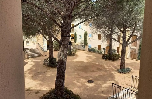 Pont Royal Apartment | Village Pont Royal in Provence - maeva Home - 3 room apartment for 6 people - Comfort
