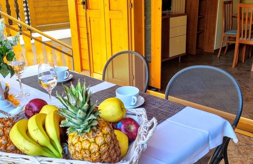 Villaggio Sanghen Apartment | Villaggio Heliopolis Cottage 84 with terrace 2 minutes from the lake