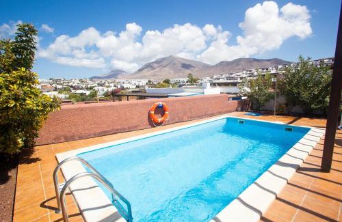 Playa Blanca Resort | Villas Las Marinas
