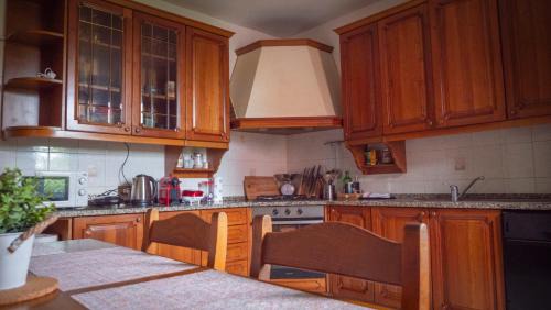 Angera House | Villetta Indipendente, a 5min dal Lago