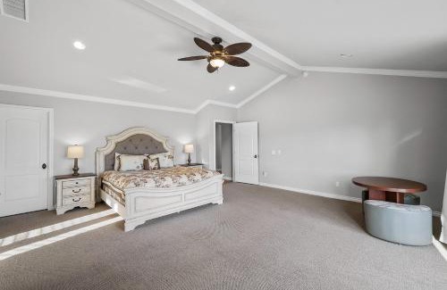 Temecula House | Vineyard Escape - Pool & Views by Allevo Homes
