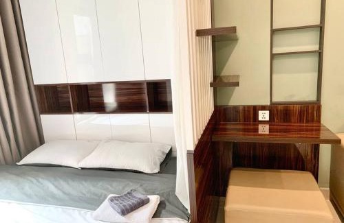 District 9 Apartment | Vinhomes Studio Apartment With Park View - BB Home