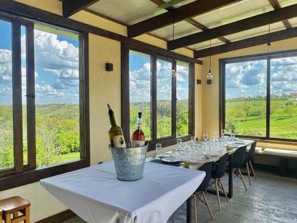 Belgrade Villa | Vino & Vista