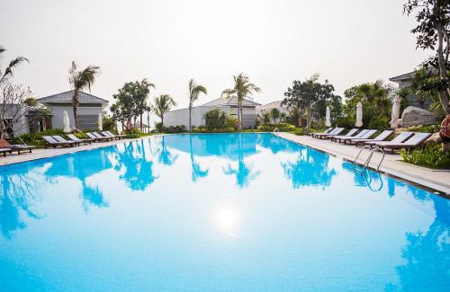 Nha Trang Resort | Vinpearl Resort & Spa Nha Trang Bay