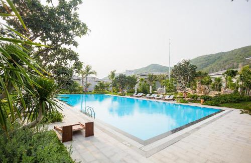 Nha Trang Resort | Vinpearl Resort & Spa Nha Trang Bay