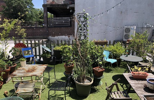 Columbia Street Waterfront District Apartment | Vintage 2BD and office with garden terrace on Columbia Waterfront Brooklyn