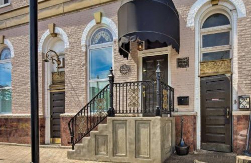 La Porte Apartment | Vintage Apartment in Historic Downtown La Porte!