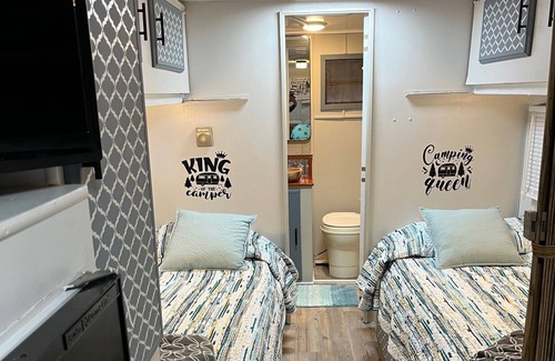 Pigeon Forge RV Rental | Vintage Camper in Fantastic Pigeon Forge at Appalachian Springs Outdoor Resort