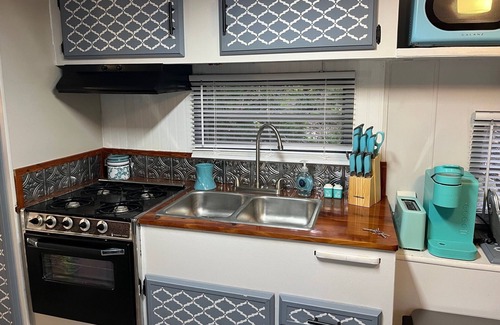 Pigeon Forge RV Rental | Vintage Camper in Fantastic Pigeon Forge at Appalachian Springs Outdoor Resort