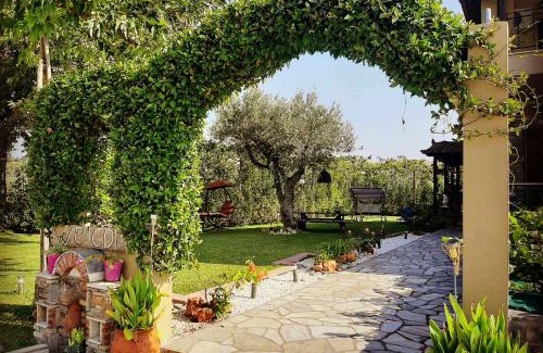 Nikita House | Vintage Home