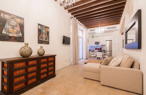 Cort Apartment | VINTAGE PALMA PALACE (CLASSIC 1) TI/200