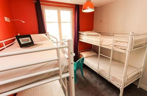 Quartier de Rochechouart Hotel | Vintage Paris Gare du Nord
