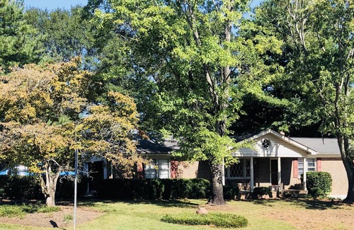Berea House | Vintage refuge in greenvile sc 29617