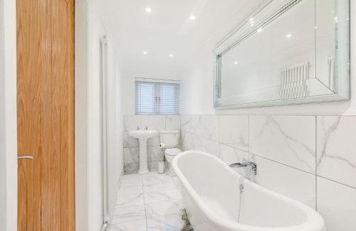Yarm House | Violet Cottage - Uk45968