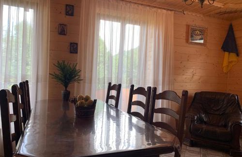 Yaremche Apartment | VIP-Котедж-Nazarko