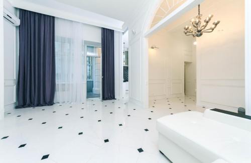 Besarabka Apartment | VIP apartment near Kreschatyk, 31а Pushkinska Street