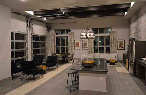 Fort Worth Apartment | VIP level unit! Beautiful Downtown Ft Worth Fully Furnished Short Term Options!