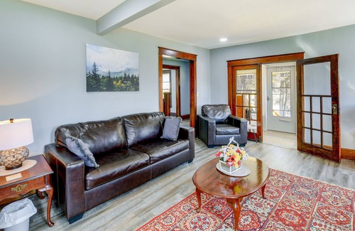 Whitetop House | Virginia Getaway - Deck, Grill & Mountain Views!
