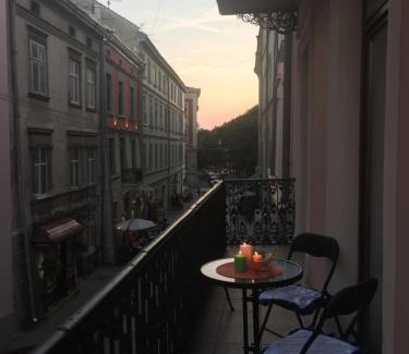 Lviv City Center Apartment | Virmenska Apartment