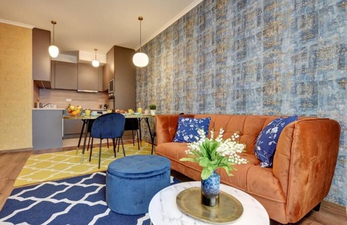Palace District Apartment | Vision Apartments - Luxury One-Bedroom Apartment