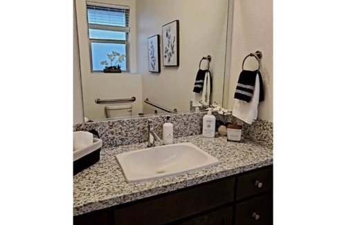 Paradise Apartment | Visit Paradise 1/1 NEW Apt Home