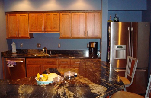 Parole House | Visiting Annapolis for Boat Show, RenFest, Homecoming? This is the perfect house