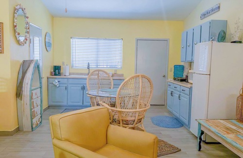 Benito Juarez House | Vista de Oro: Mirador studio in quiet community near local eateries & beach