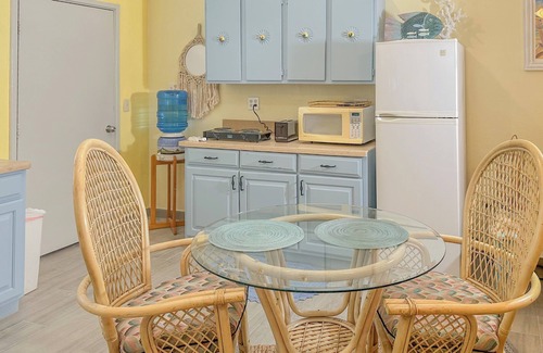Benito Juarez House | Vista de Oro: Mirador studio in quiet community near local eateries & beach