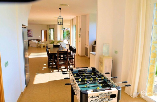Torre de Benagalbon Apartment | Vista del Mar/Luxury apartment with a wonderful view of the Mediterranean