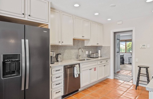 Palm Springs House | Vista El Quetzal-A charming and updated 3-bedroom, 2-bath Spanish Hacienda situa