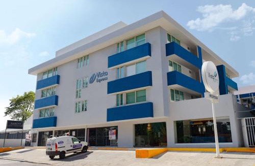 Zona Expo Hotel | Vista Express Guadalajara Expo SureStay Collection by BW