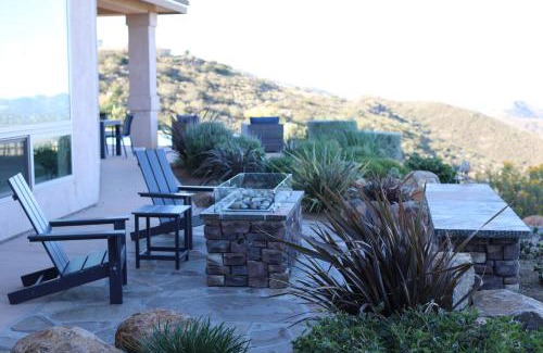 Ramona House | Vista Grande home